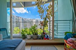 Hillington Green (D23), Condominium #587761311